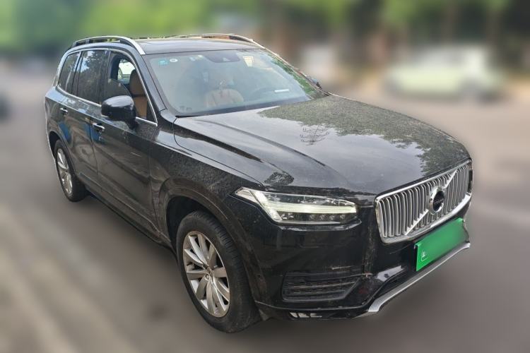 Used Volvo XC90 2016 T5 Zhiyi Edition 7-Seater Front Right 45 Deg