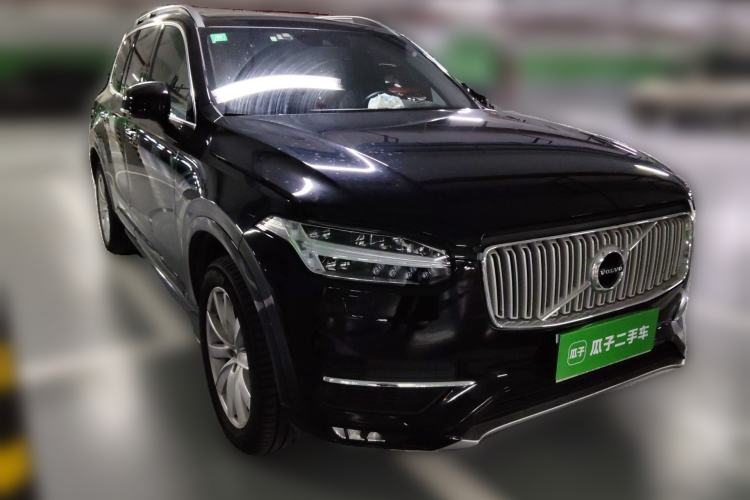 Used Volvo XC90 2016 T5 Zhiyi Edition 7-Seater Front Right 45 Deg