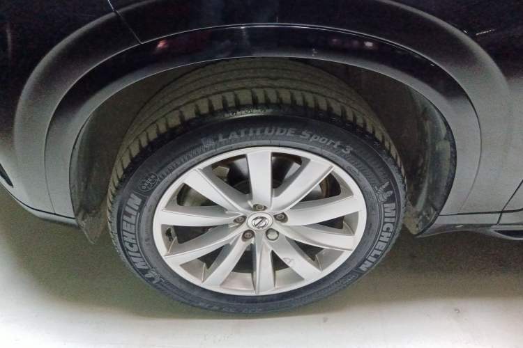 Used Volvo XC90 2016 T5 Zhiyi Edition 7-Seater Left Front Wheel Hub