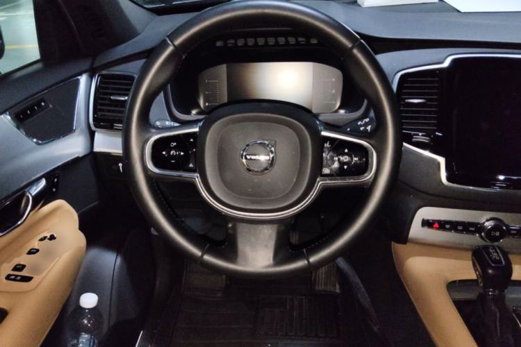 Used Volvo XC90 2016 T5 Zhiyi Edition 7-Seater Steering Wheel