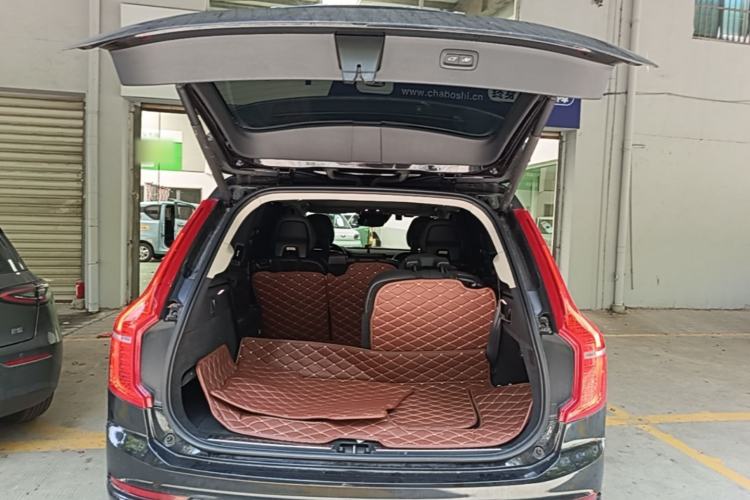 Used Volvo XC90 2016 T5 Zhiyi Edition 7-Seater Trunk