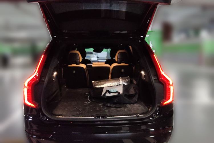 Used Volvo XC90 2016 T5 Zhiyi Edition 7-Seater Trunk