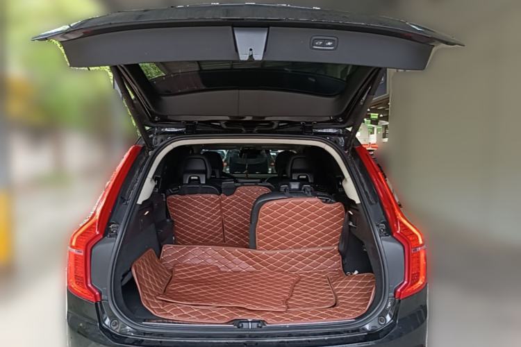 Used Volvo XC90 2016 T5 Zhiyi Edition 7-Seater Trunk