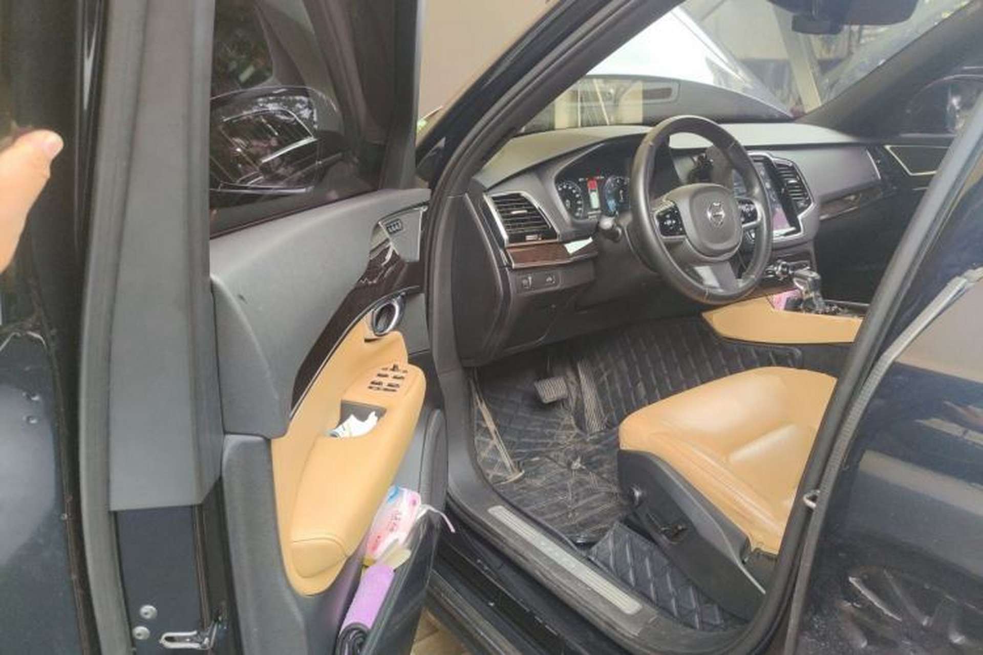 Used Volvo XC90  Driver Seat