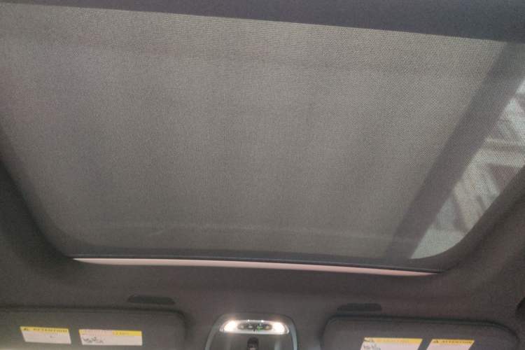Used Volvo XC90  Headliner