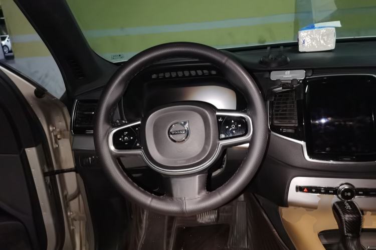 Used Volvo XC90 2016 T5 Zhiyi Edition 7-Seater Steering Wheel
