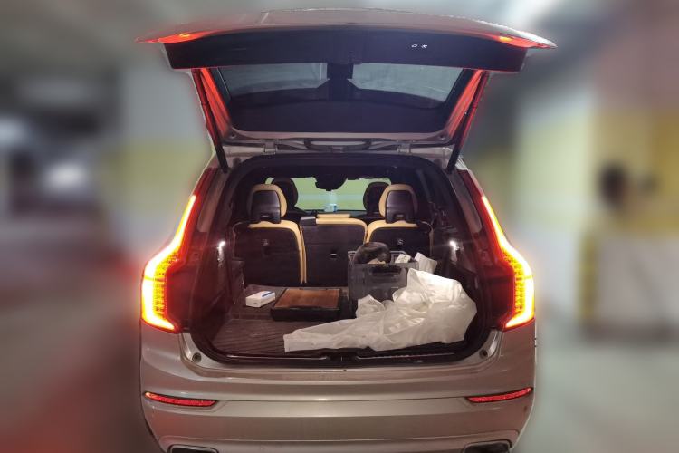 Used Volvo XC90 2016 T5 Zhiyi Edition 7-Seater Trunk