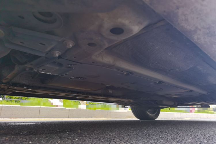 Used Volvo XC90  Chassis Front Left