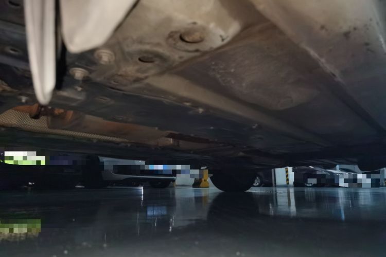 Used Volvo XC90  Chassis Front Left