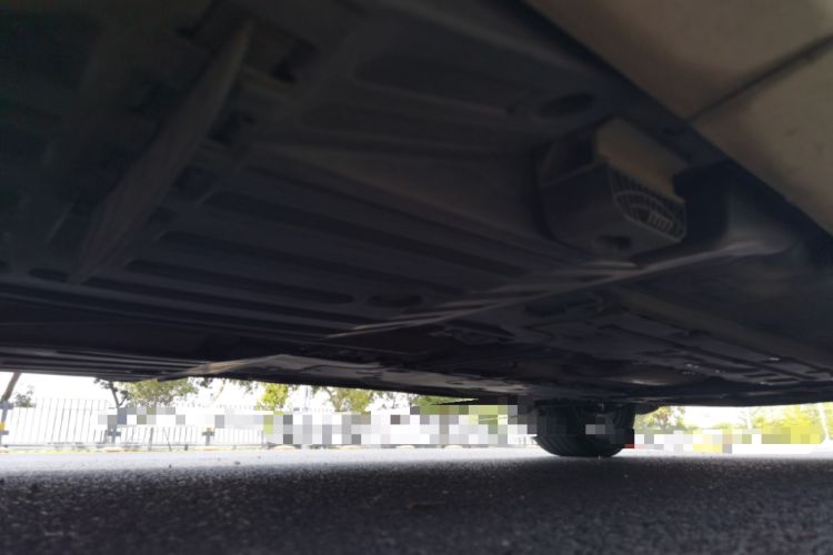 Used Volvo XC90  Chassis Rear Right