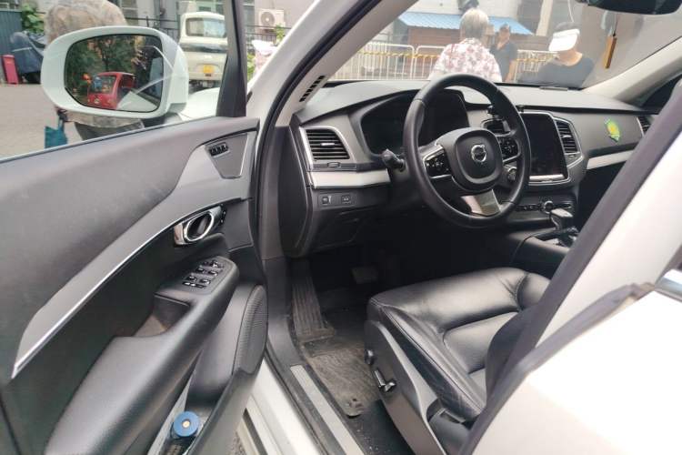 Used Volvo XC90 2016 T5 Zhiyi Edition 5-seater Driver Seat