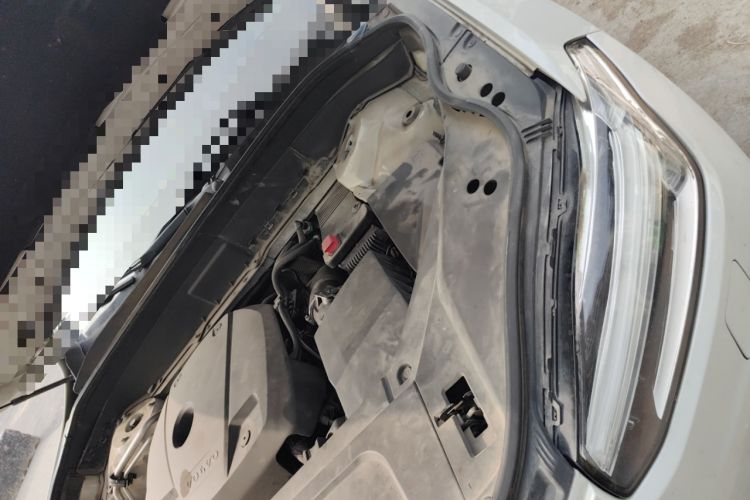 Used Volvo XC90 2016 T5 Zhiyi Edition 7-Seater Engine Bay Left