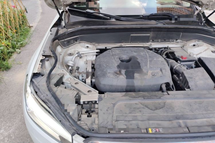 Used Volvo XC90 2016 T5 Zhiyi Edition 5-seater Engine Bay Right