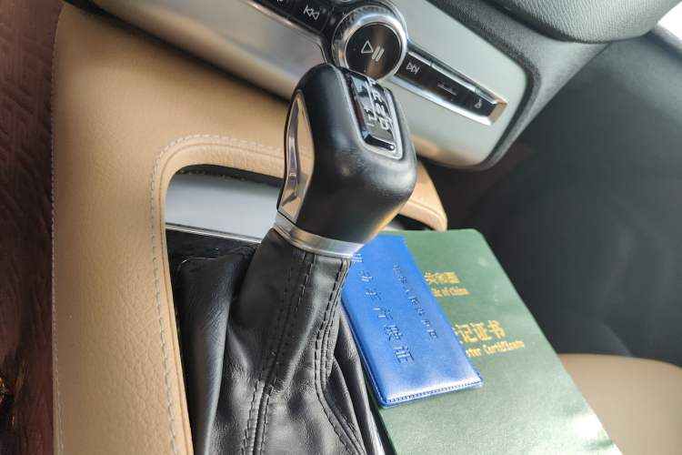 Used Volvo XC90 2016 T5 Zhiyi Edition 7-Seater Gear Lever