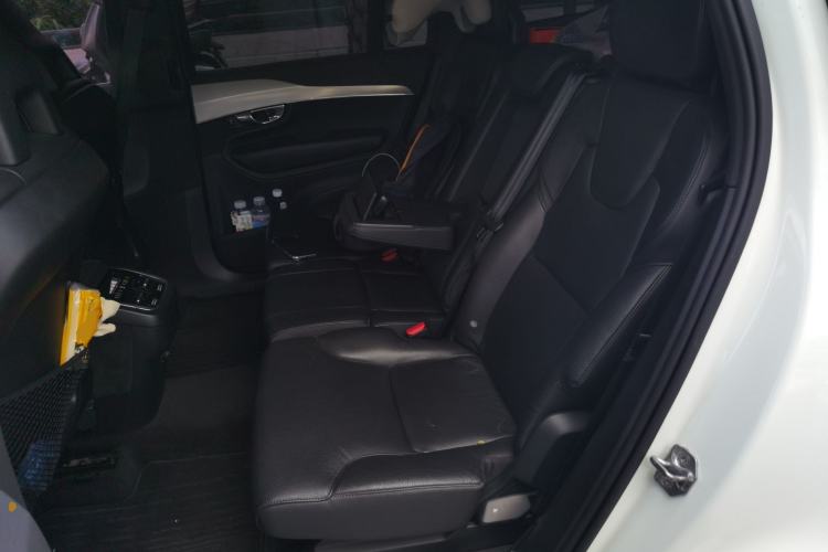Used Volvo XC90  Left Rear Seat
