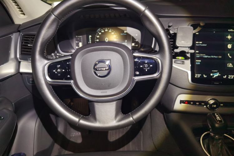 Used Volvo XC90  Steering Wheel