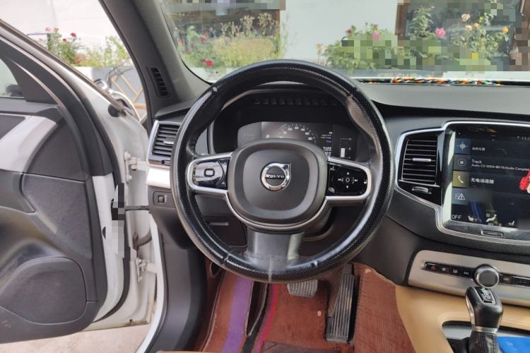 Used Volvo XC90 2016 T5 Zhiyi Edition 7-Seater Steering Wheel