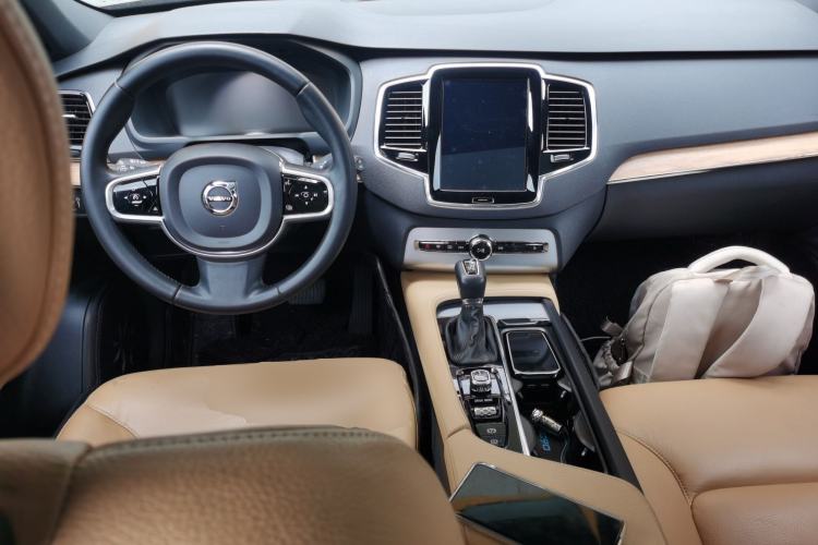 Used Volvo XC90 2017 T6 Zhiyi Edition 5-seater Center Console