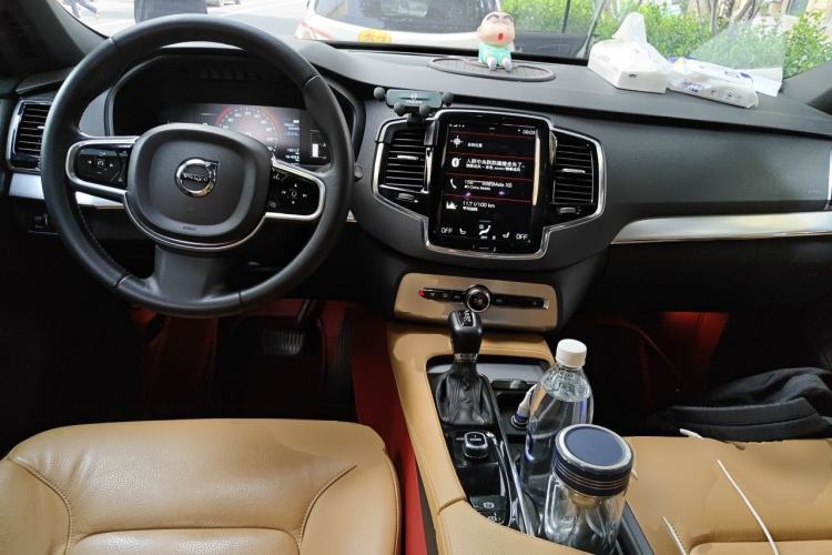 Used Volvo XC90 2017 T5 Zhiyi Edition 5-seater Center Console