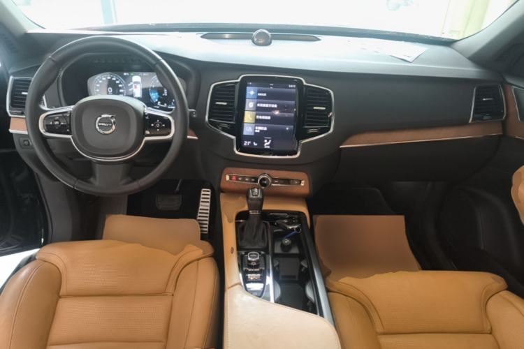 Used Volvo XC90 2017 T6 Zhiya Edition 7-seater Center Console