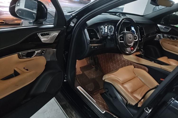 Used Volvo XC90 2017 T6 Zhiya Edition 7-seater Driver Seat
