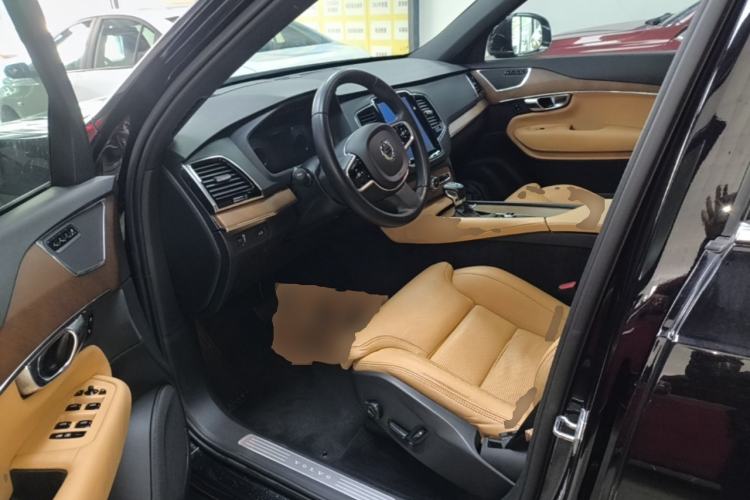 Used Volvo XC90 2017 T6 Zhiya Edition 7-seater Driver Seat
