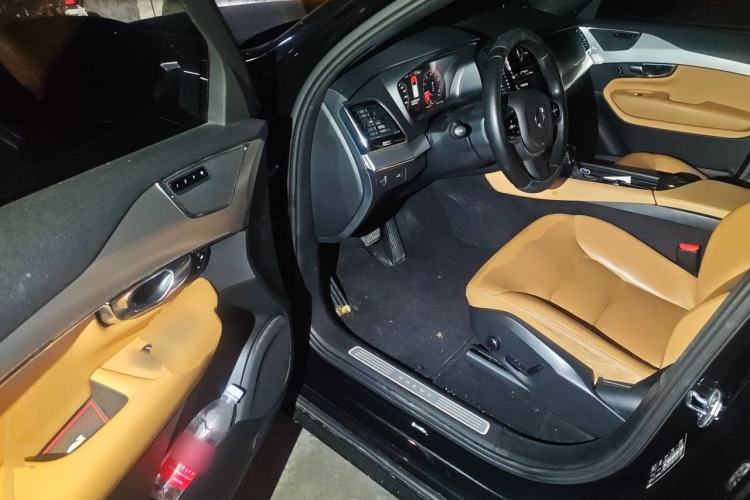 Used Volvo XC90 2017 T6 Zhiyi Edition 5-seater Driver Seat