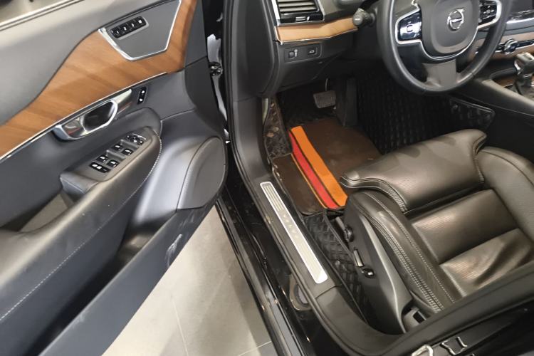 Used Volvo XC90 2017 T6 Zhiya Edition 5-seater Driver Seat