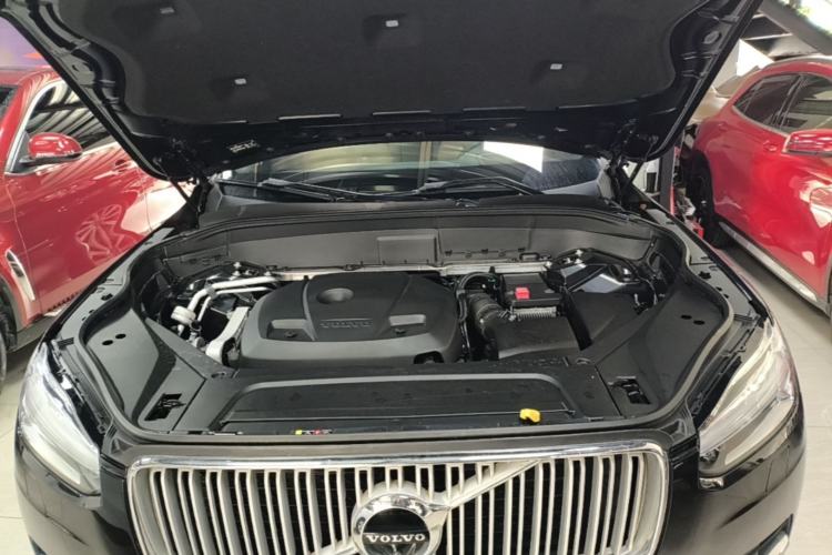 Used Volvo XC90 2017 T6 Zhiya Edition 7-seater Engine Bay
