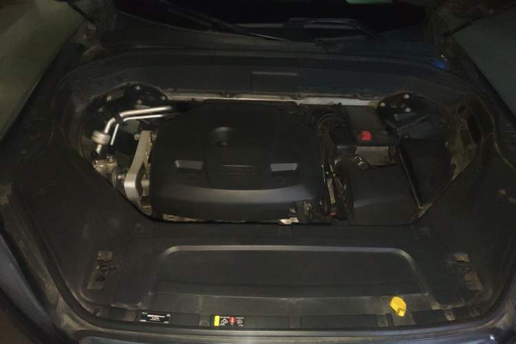 Used Volvo XC90 2017 T6 Zhiyi Edition 5-seater Engine Bay
