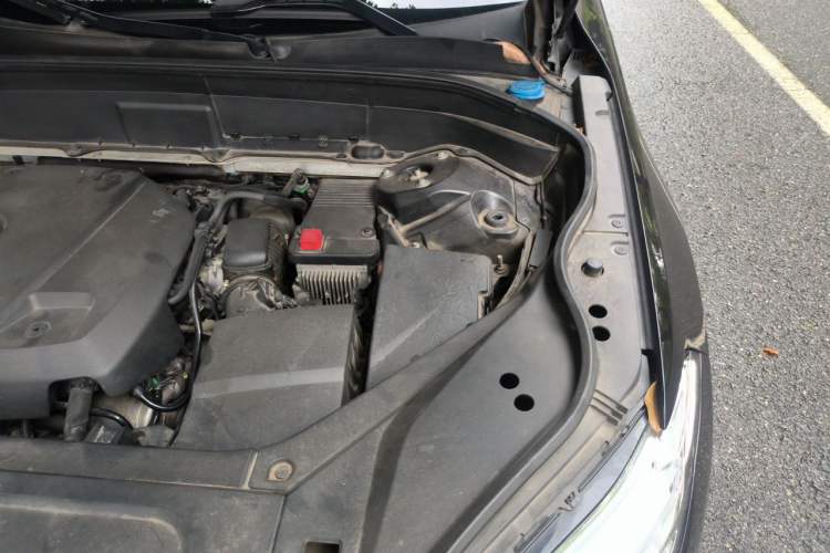 Used Volvo XC90 2017 T6 Zhiya Edition 5-seater Engine Bay Left