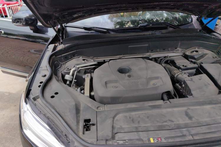 Used Volvo XC90 2017 T6 Zhiya Edition 7-seater Engine Bay Right