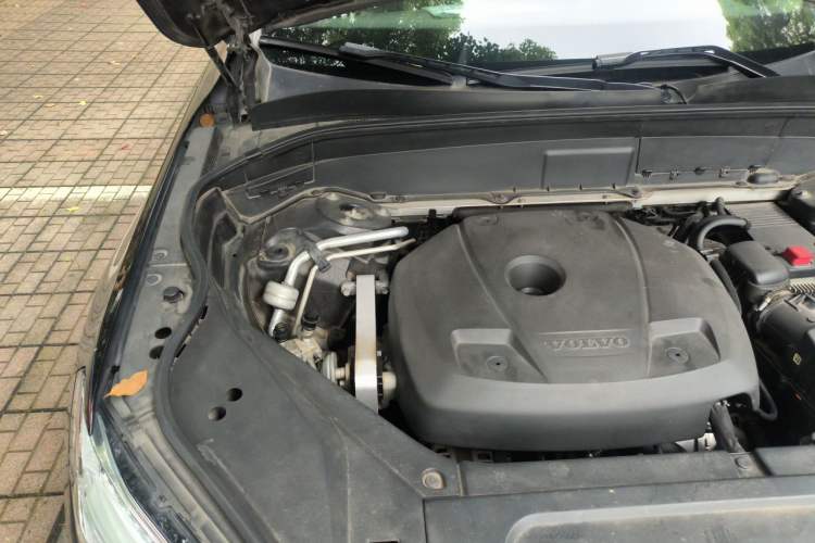 Used Volvo XC90 2017 T6 Zhiya Edition 5-seater Engine Bay Right