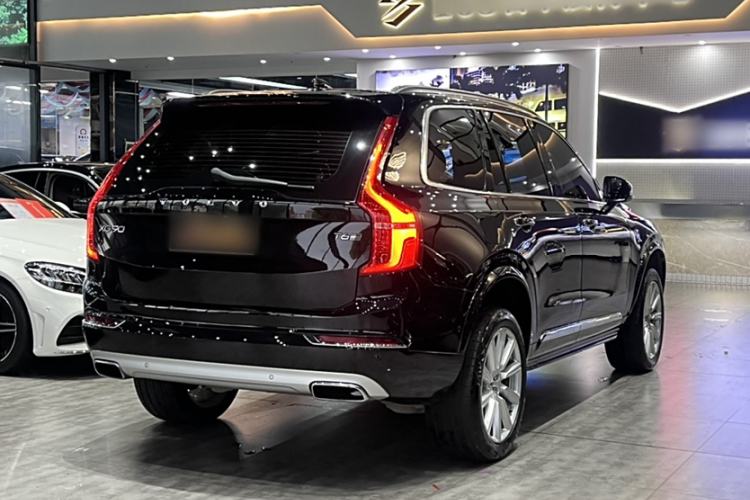 Used Volvo XC90 2017 T6 Prestige 7-Seater Exterior 5