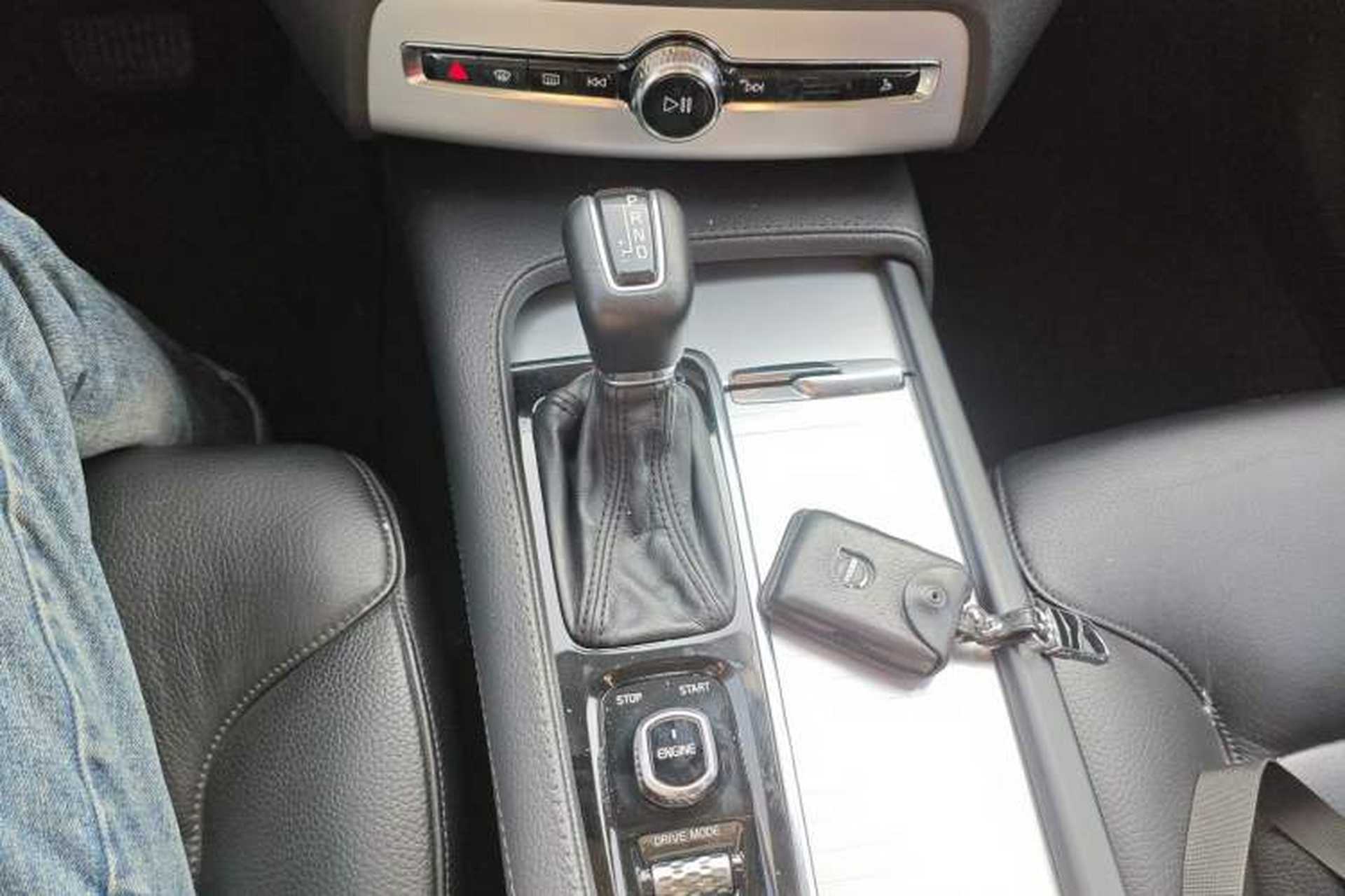 Used Volvo XC90 2017 T6 Zhiyi Edition 7-seater Gear Lever