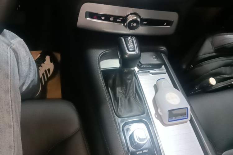 Used Volvo XC90 2017 T6 Zhiyi Edition 5-seater Gear Lever
