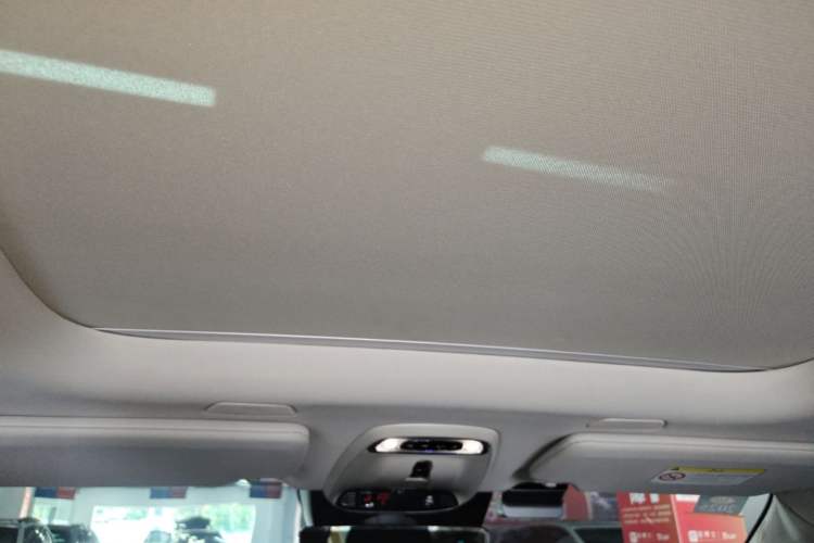 Used Volvo XC90 2017 T6 Prestige 7-Seater Headliner
