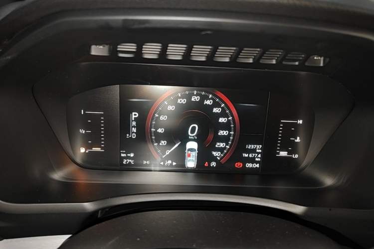Used Volvo XC90 2017 T5 Zhiyi Edition 5-seater Instrument Cluster