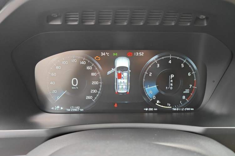 Used Volvo XC90 2017 T6 Zhiyi Edition 7-seater Instrument Cluster