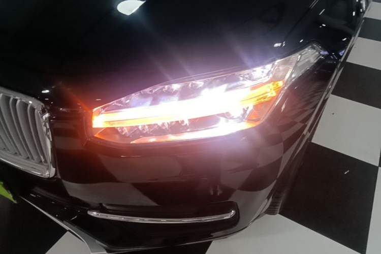 Used Volvo XC90 2017 T6 Zhiyi Edition 5-seater Left Front Headlight
