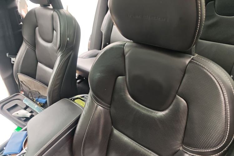Used Volvo XC90 2017 T6 Prestige 7-Seater Left Front Seat