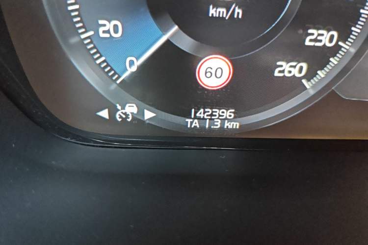 Used Volvo XC90 2017 T6 Zhiya Edition 7-seater Odometer Close Up