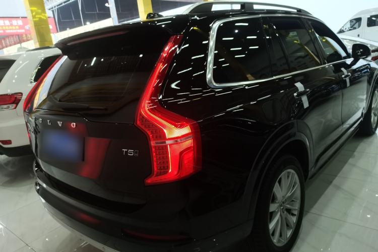 Used Volvo XC90 2017 T5 Zhiyi Edition 7-Seater Rear Right 45 Deg