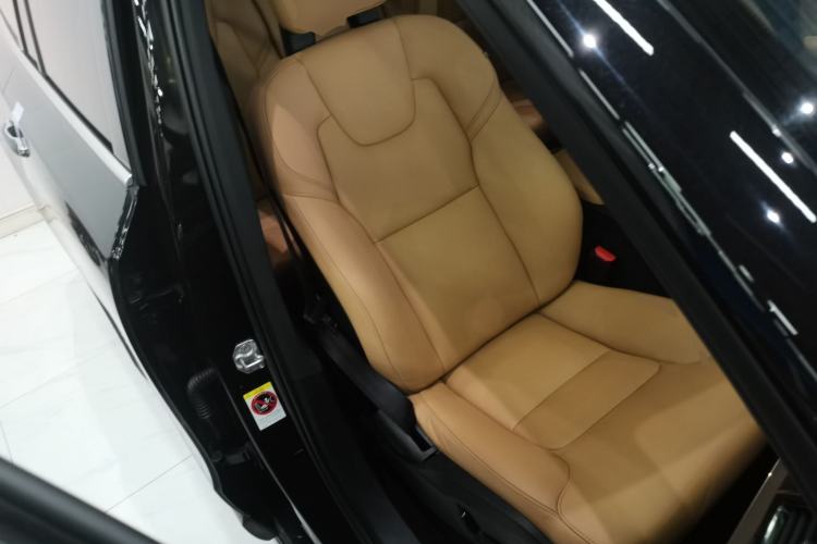 Used Volvo XC90 2017 T5 Zhiyi Edition 7-Seater Right Front Seat