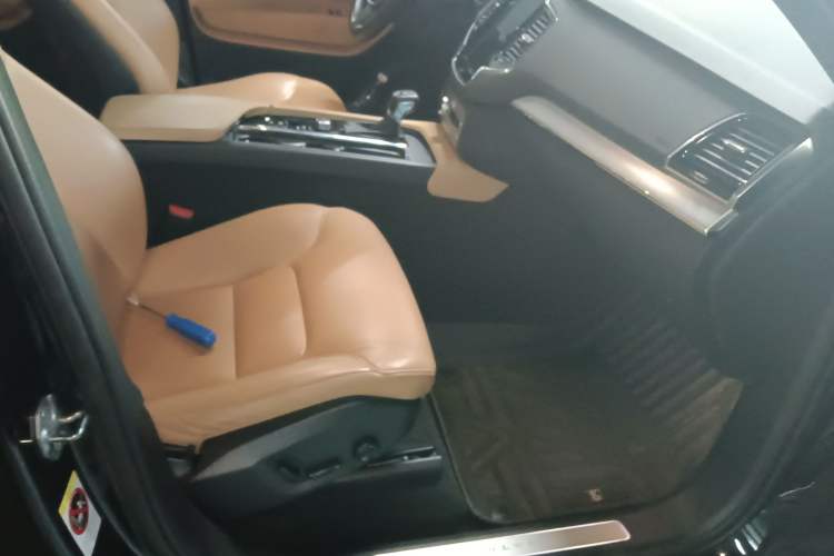 Used Volvo XC90 2017 T6 Zhiyi Edition 7-seater Right Front Seat