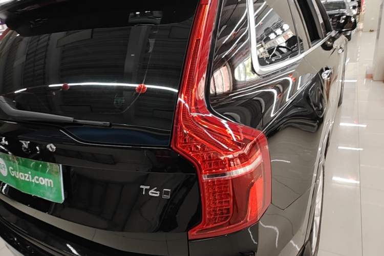 Used Volvo XC90 2017 T5 Zhiyi Edition 5-seater Right Rear Taillight