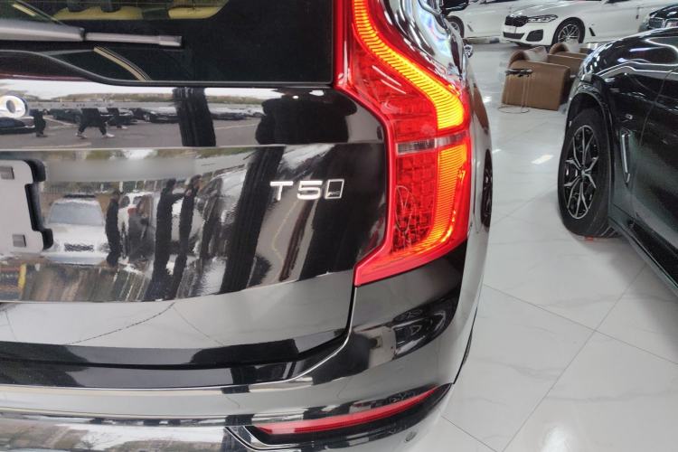 Used Volvo XC90 2017 T5 Zhiyi Edition 5-seater Right Rear Taillight