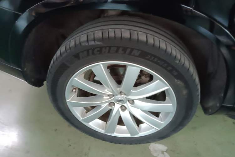 Used Volvo XC90 2017 T6 Zhiyi Edition 7-seater Right Rear Wheel Hub