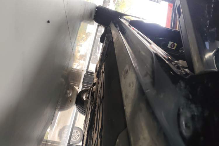 Used Volvo XC90 2017 T5 Zhiyi Edition 5-seater Right Side Sill