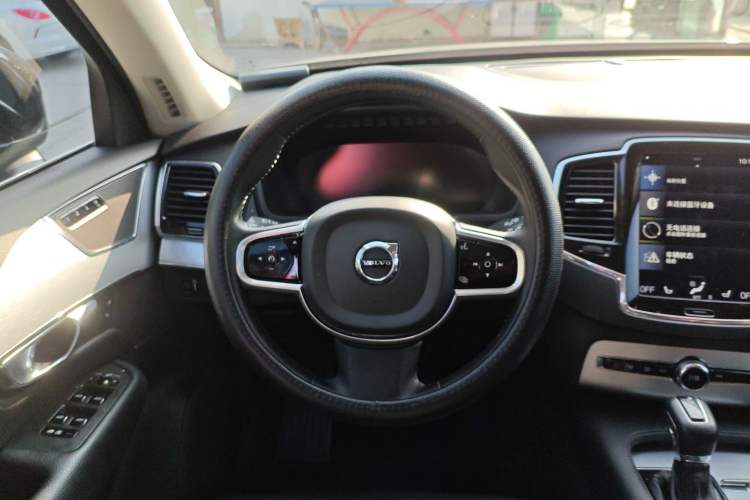 Used Volvo XC90 2017 T6 Zhiyi Edition 7-seater Steering Wheel